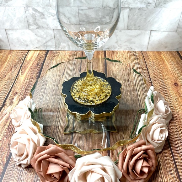 🎉HP Flower Resin Coasters / Set of 4 Coasters - Picture 6 of 6